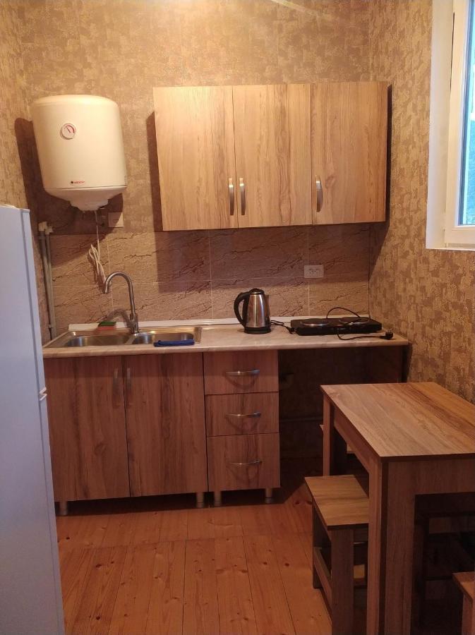 Guest House Nene Местия Екстериор снимка
